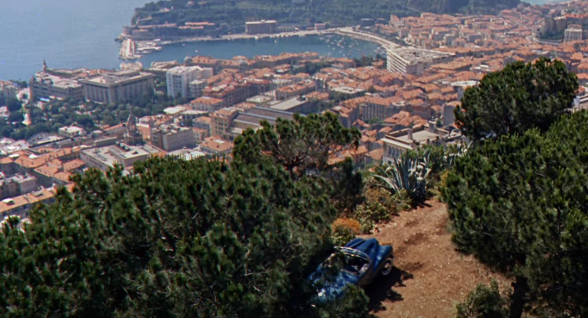 10,000 Fly to French Riviera to Save Planet