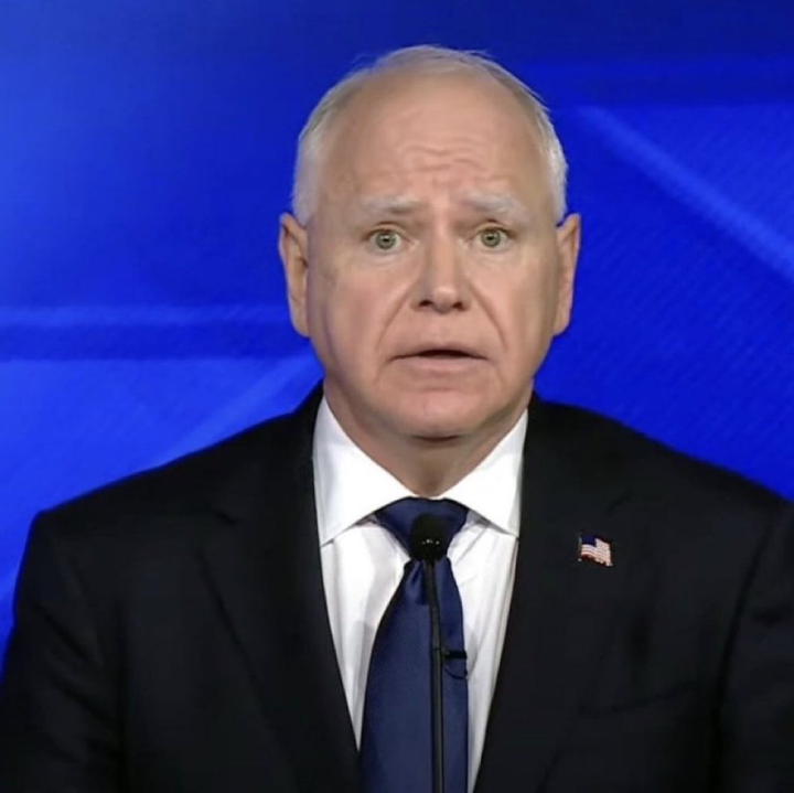 Walz: Kamala Picked Me to Put “White Guys” at Ease
