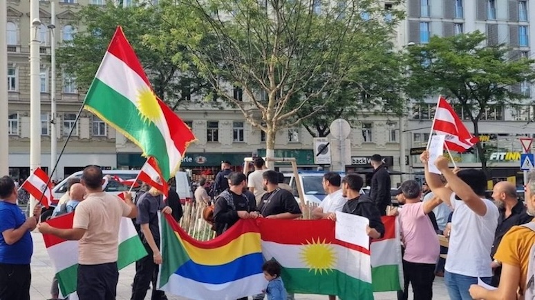 NextImg:Arabs Attack Druze and Kurds in Vienna