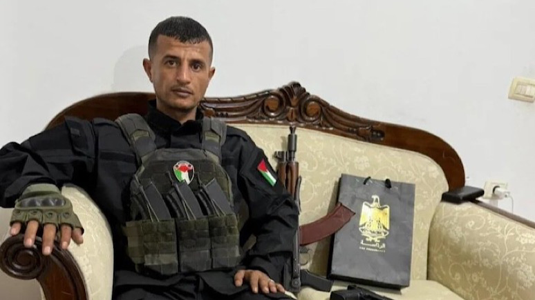 NextImg:Arab Clan Leader in Gaza Declares Open War on Hamas