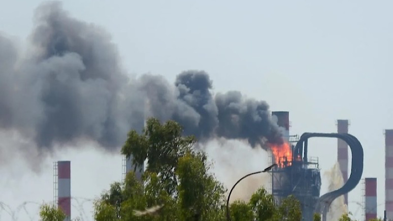 NextImg:Mysterious Fires and Explosions Across Iran