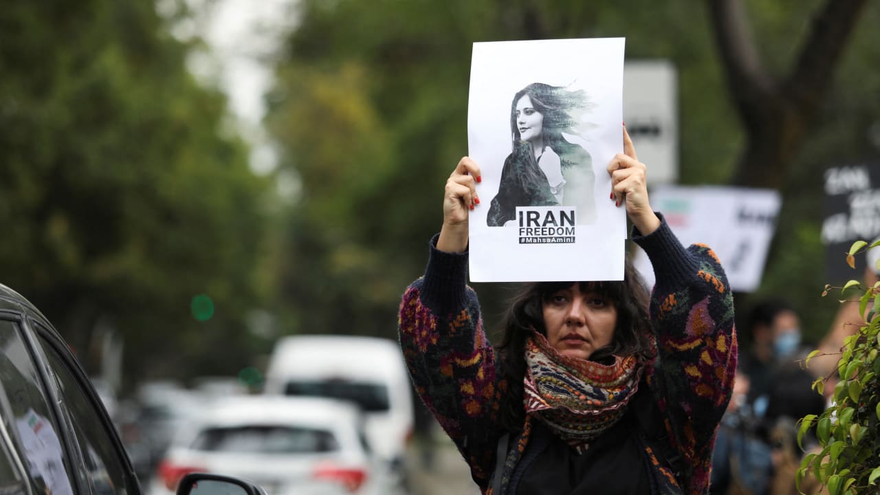 Video: Farahanipour Vs. Yaghoubian on ‘Is the Iran Conflict Similar to Iraq and Afghanistan?’