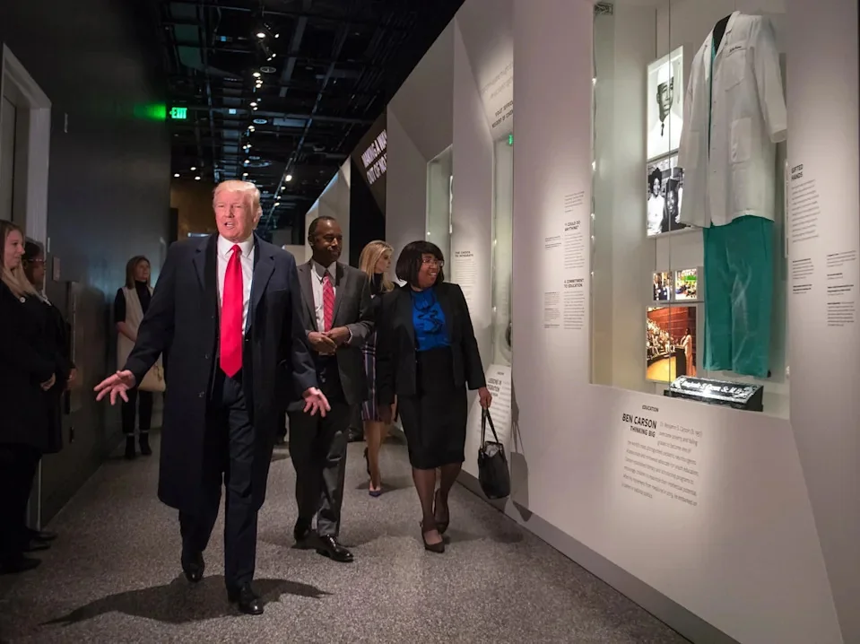 NextImg:Trump's Smithsonian Restoration