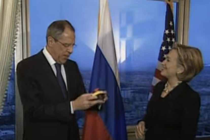 NextImg:After Trump Threatens Russia, Dems Learn to Love Putin