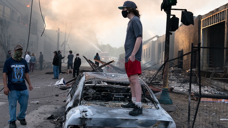 NextImg:Is America Heading Toward a New Civil War?