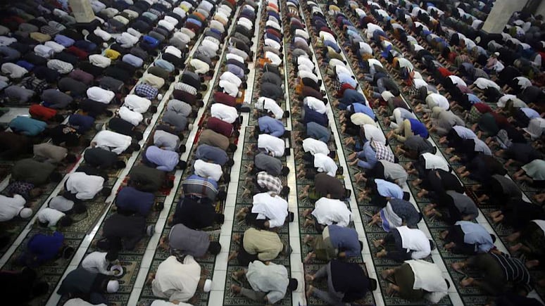 In Florida, Christians Face Felony Charges for Disrupting Muslim Prayer