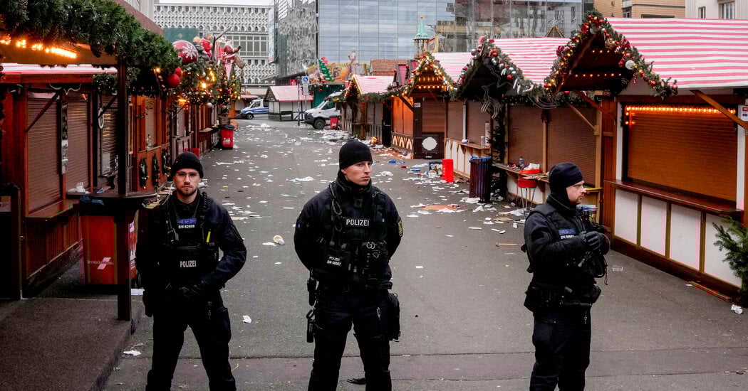 European Christmas Goes on Lockdown