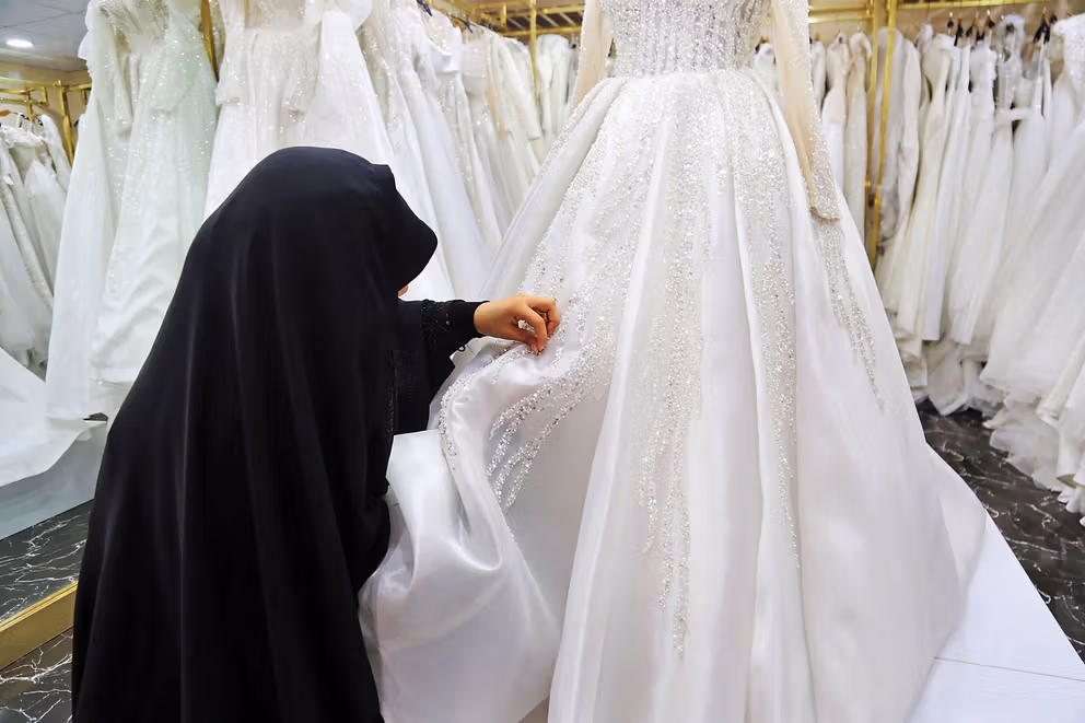 Iranian Matchmaking Platform Lets Parents Sign Up Girls as Young as 13 for Marriage