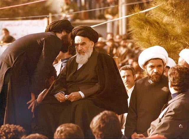 When Khomeini Returned to Iran